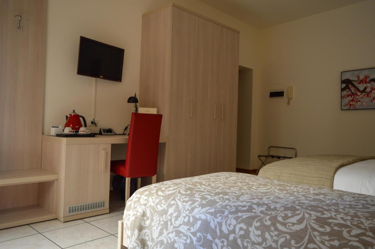 사르니코 La Contrada B&B 외부 사진