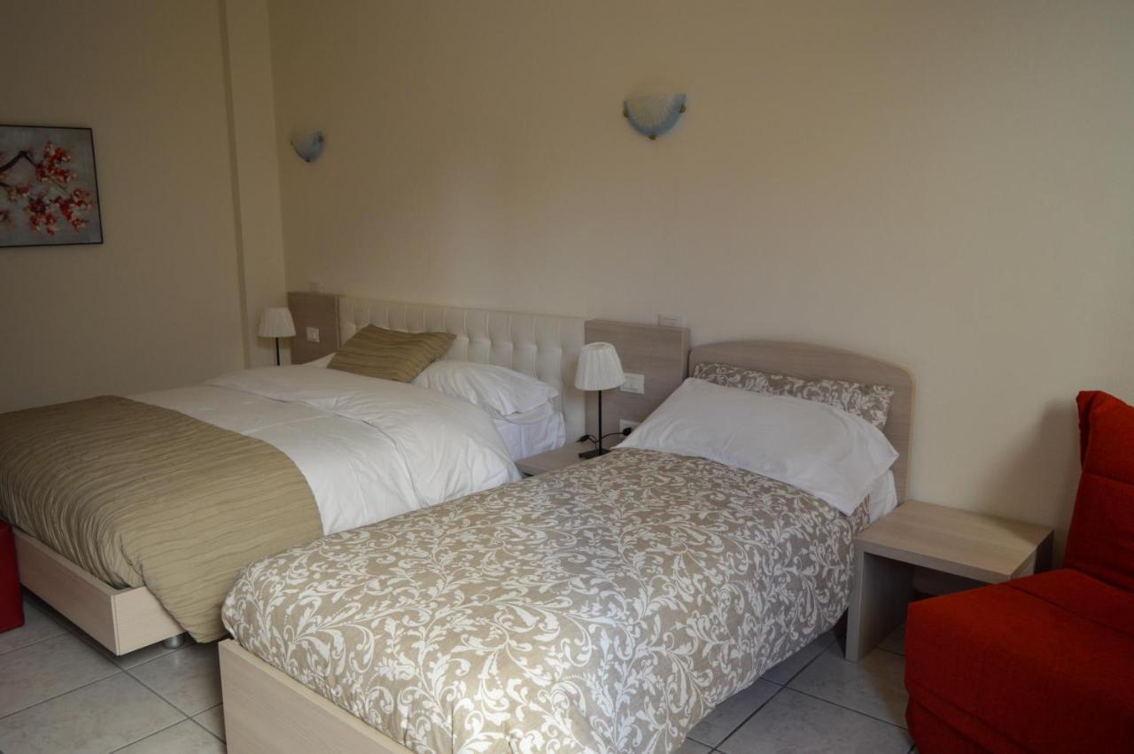 사르니코 La Contrada B&B 외부 사진