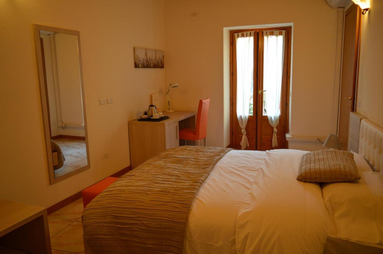 사르니코 La Contrada B&B 외부 사진
