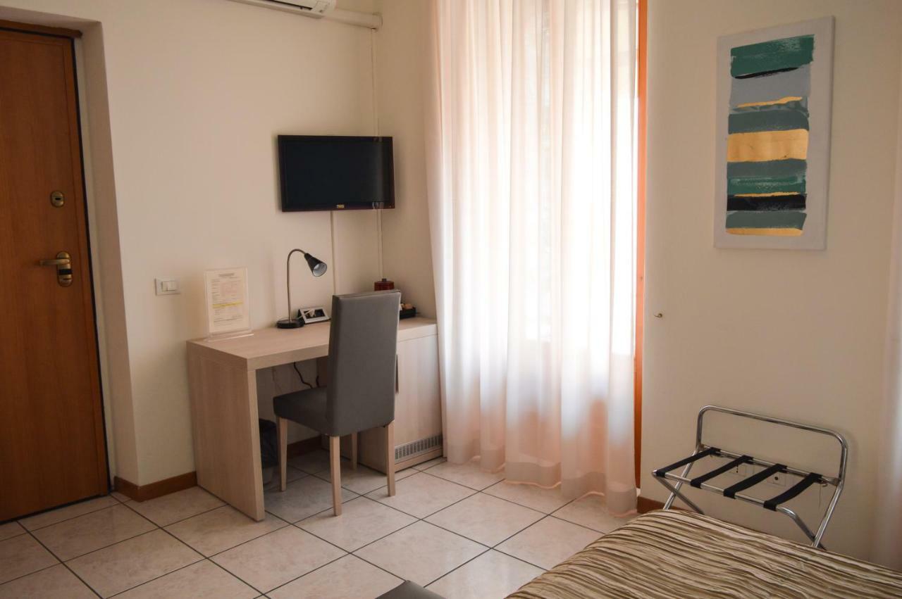 사르니코 La Contrada B&B 외부 사진